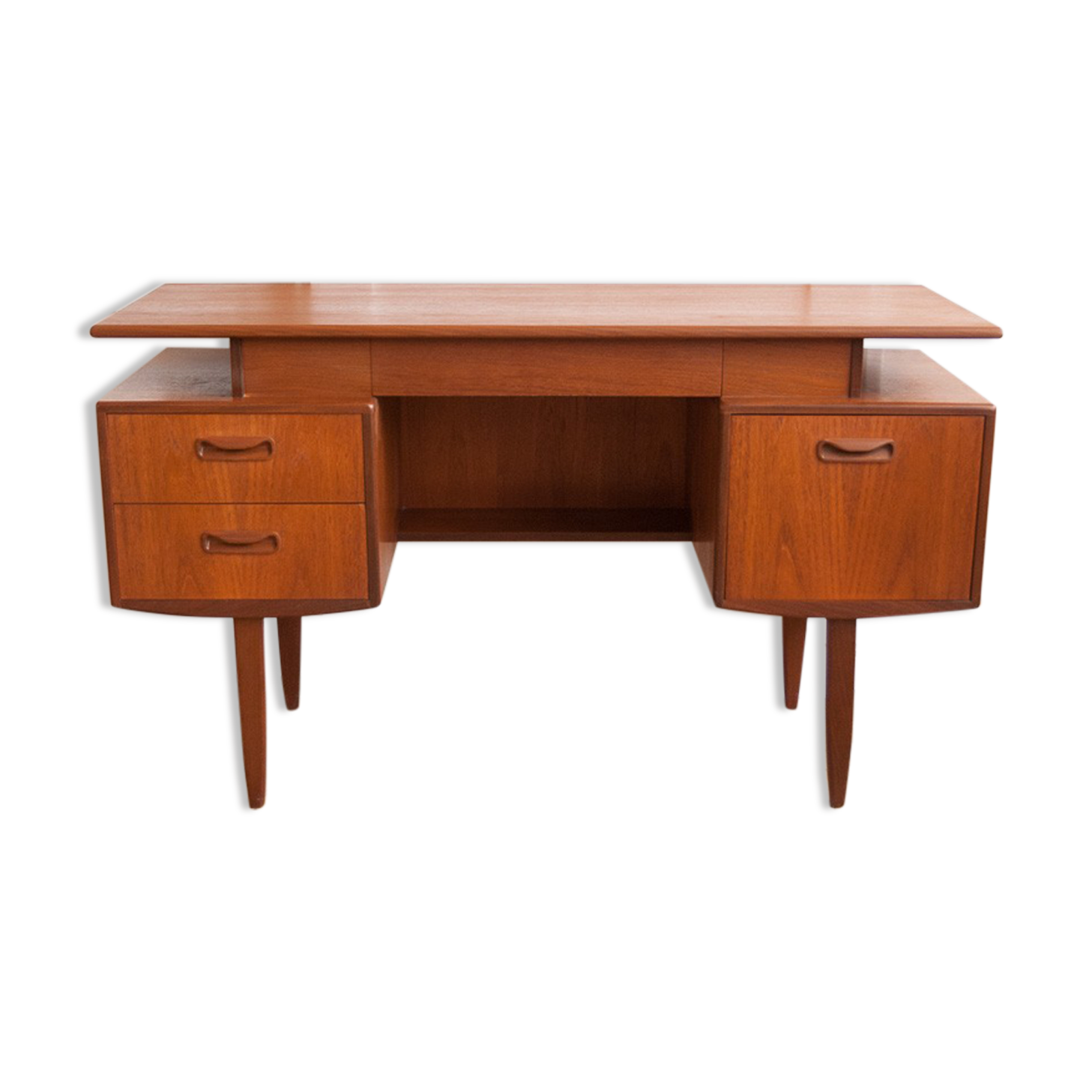 Office feet spindles by Gplan