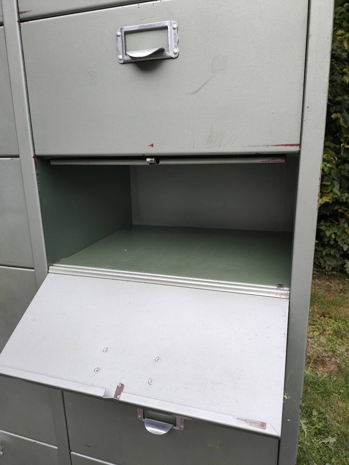 Large Atal metal filing cabinet with flaps
