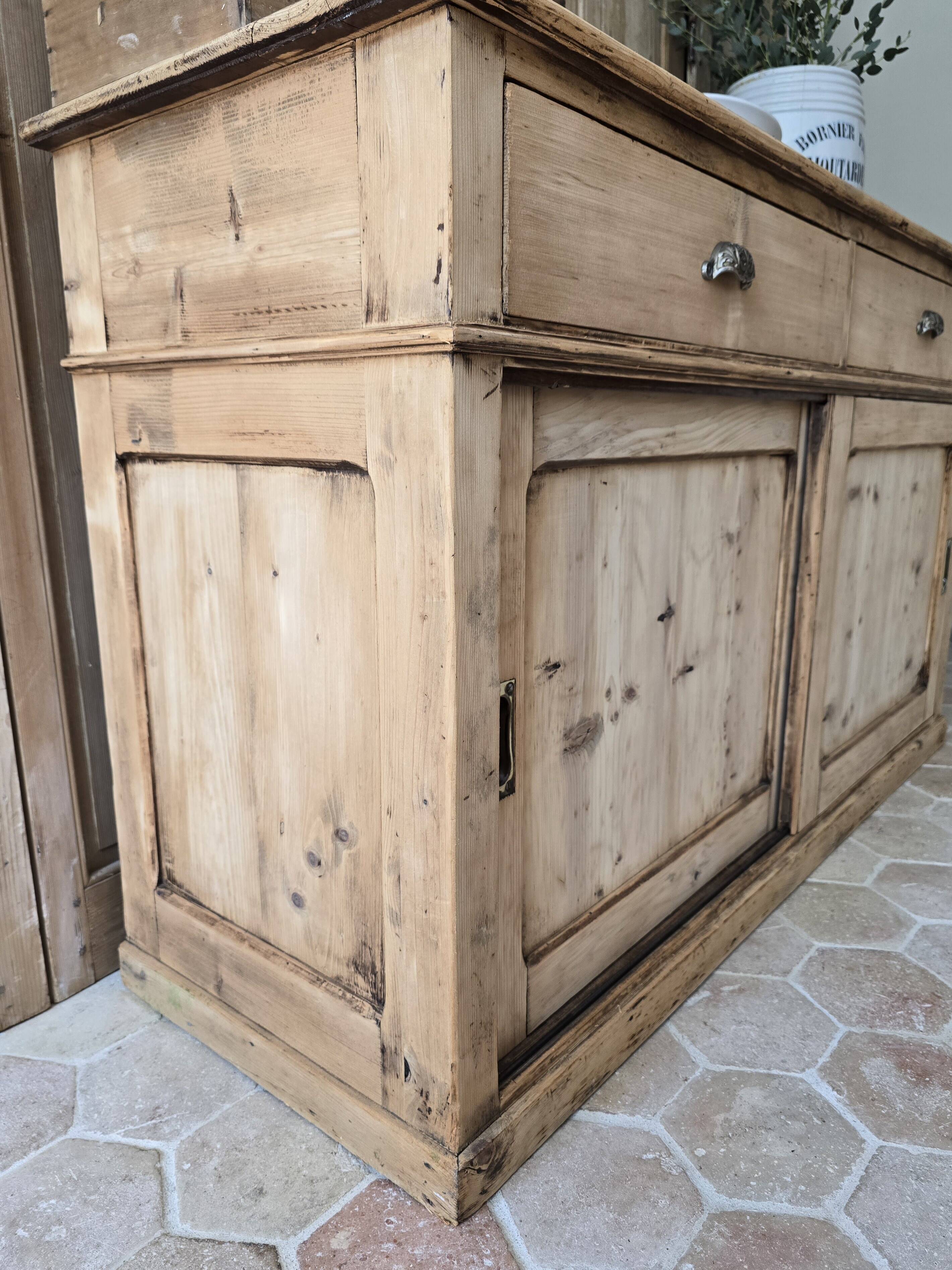 Buffet meuble de métier