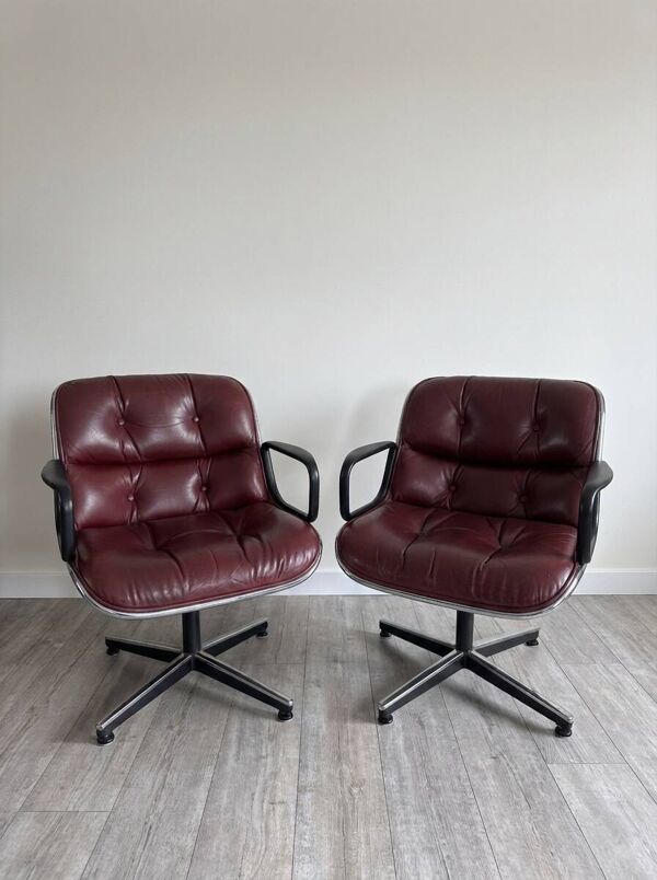 Paire de Fauteuils Executive Charles Pollock Knoll Cuir Bordeau