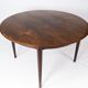 Table à manger en palissandre conçue par Arne Vodder datant des années 1960.