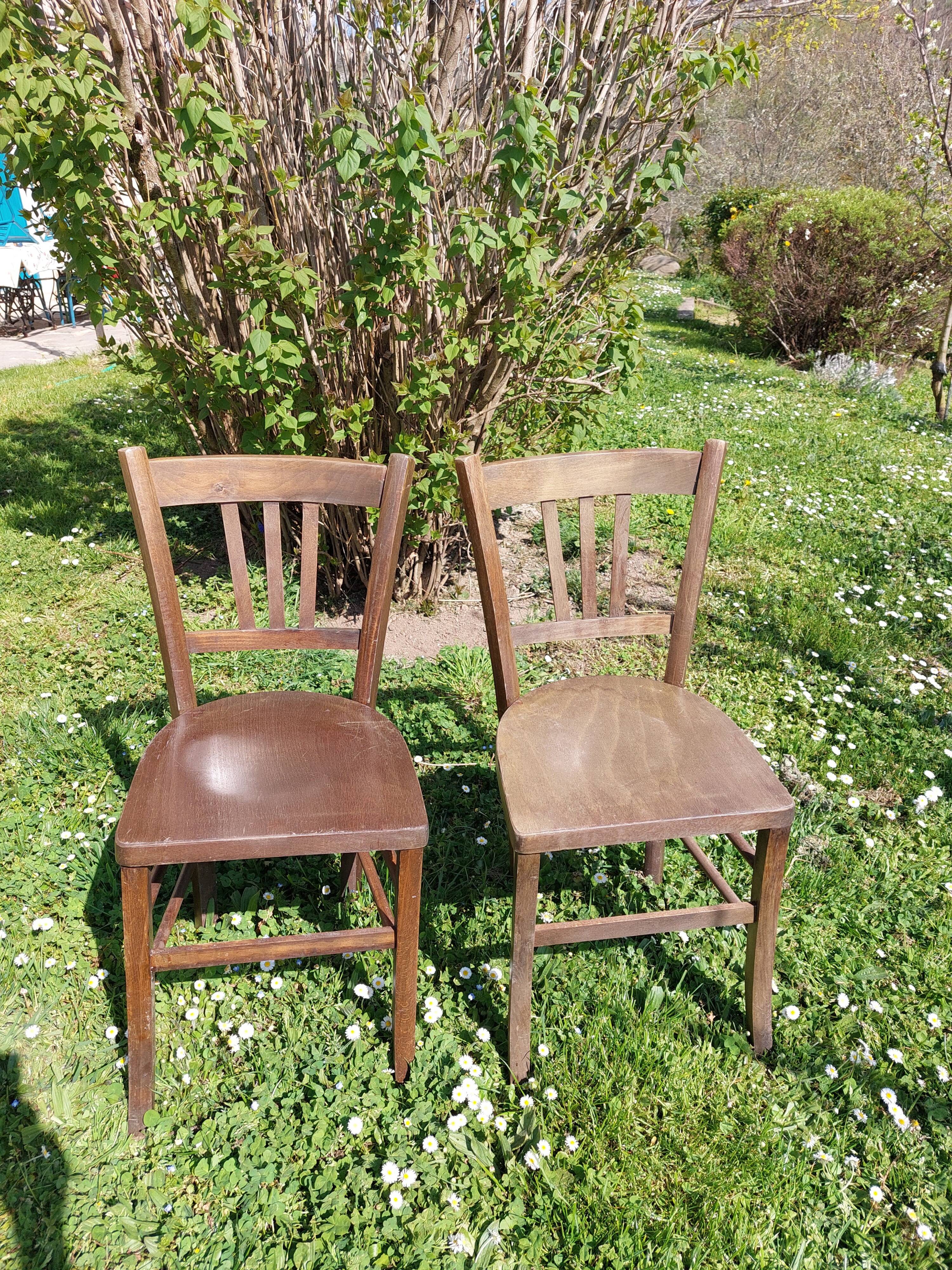 2 vintage wooden bistro chairs