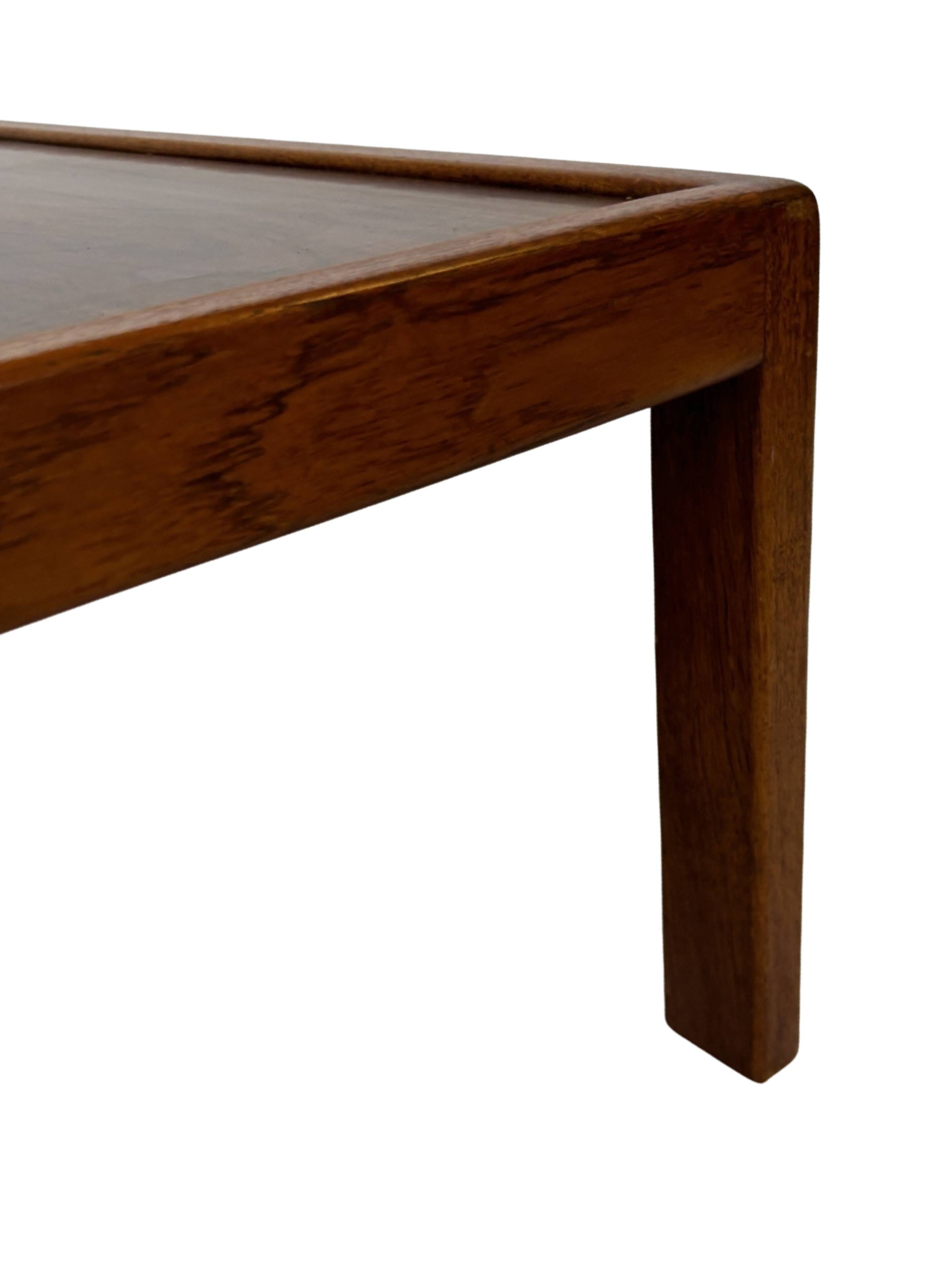 Vintage coffee table rosewood 70's design minimalist