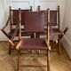 Lot de trois chaises d’officier pliantes bois et cuir