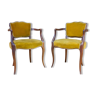 Paire de fauteuils en velours moutarde de style Louis XV Milieu du 20ème siècle