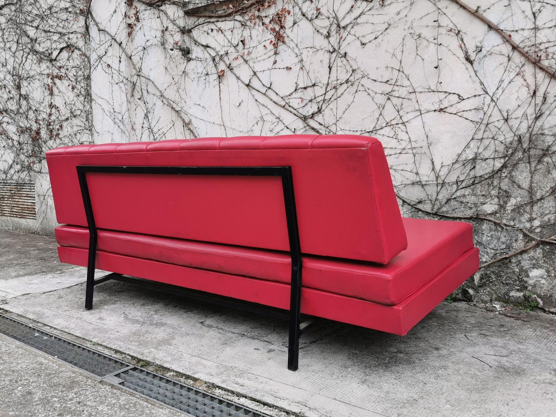 Red leatherette sofa, 1970s