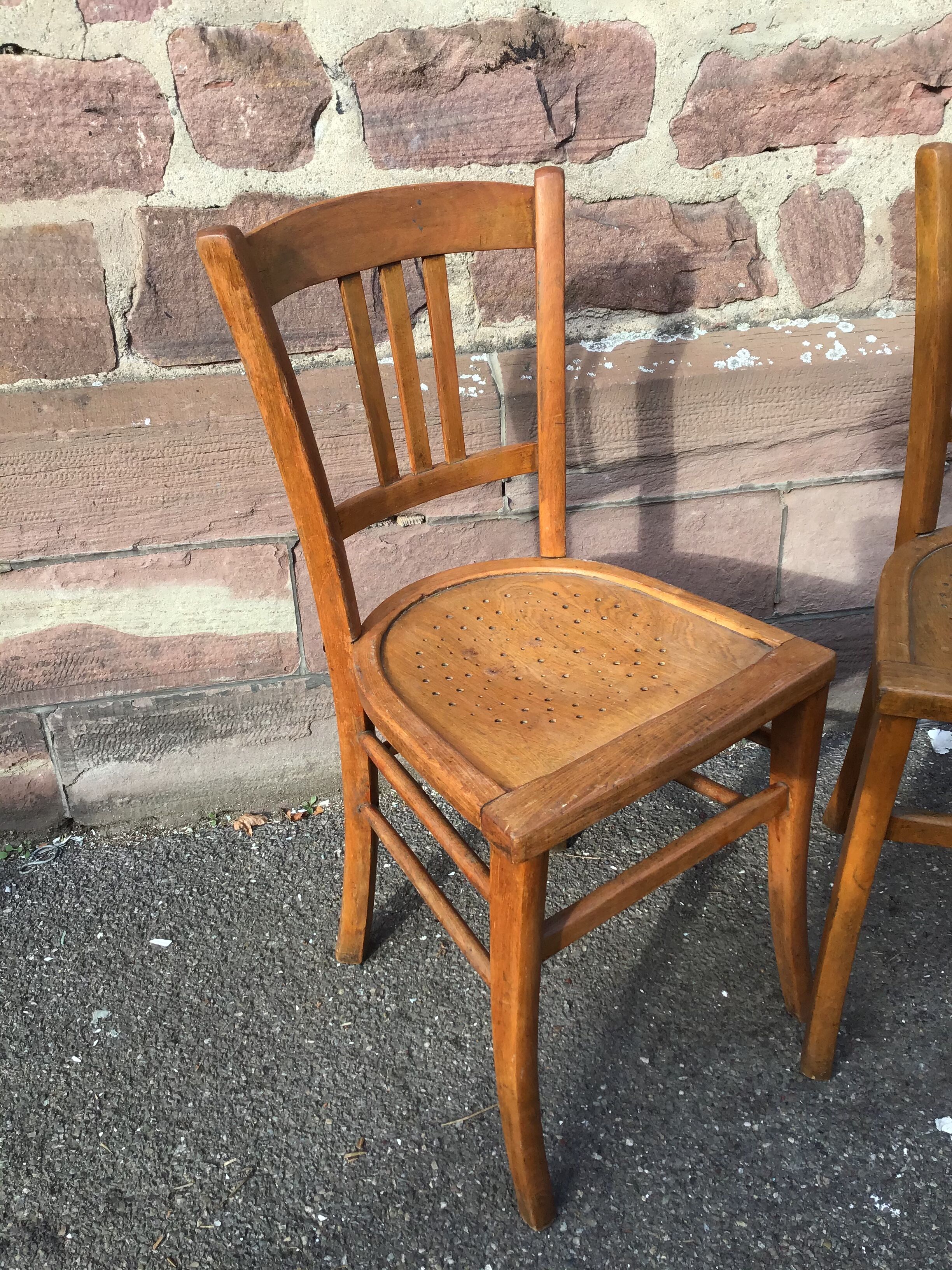 Paire de chaises bistrot vintage