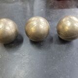 3 bronze petanque balls