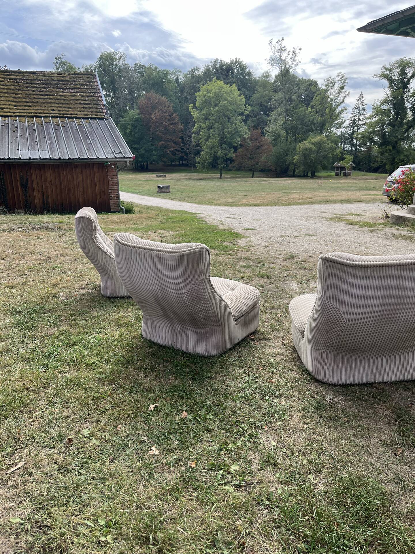 Michel Cadestin sofa / 3 Michel Cadestin armchairs