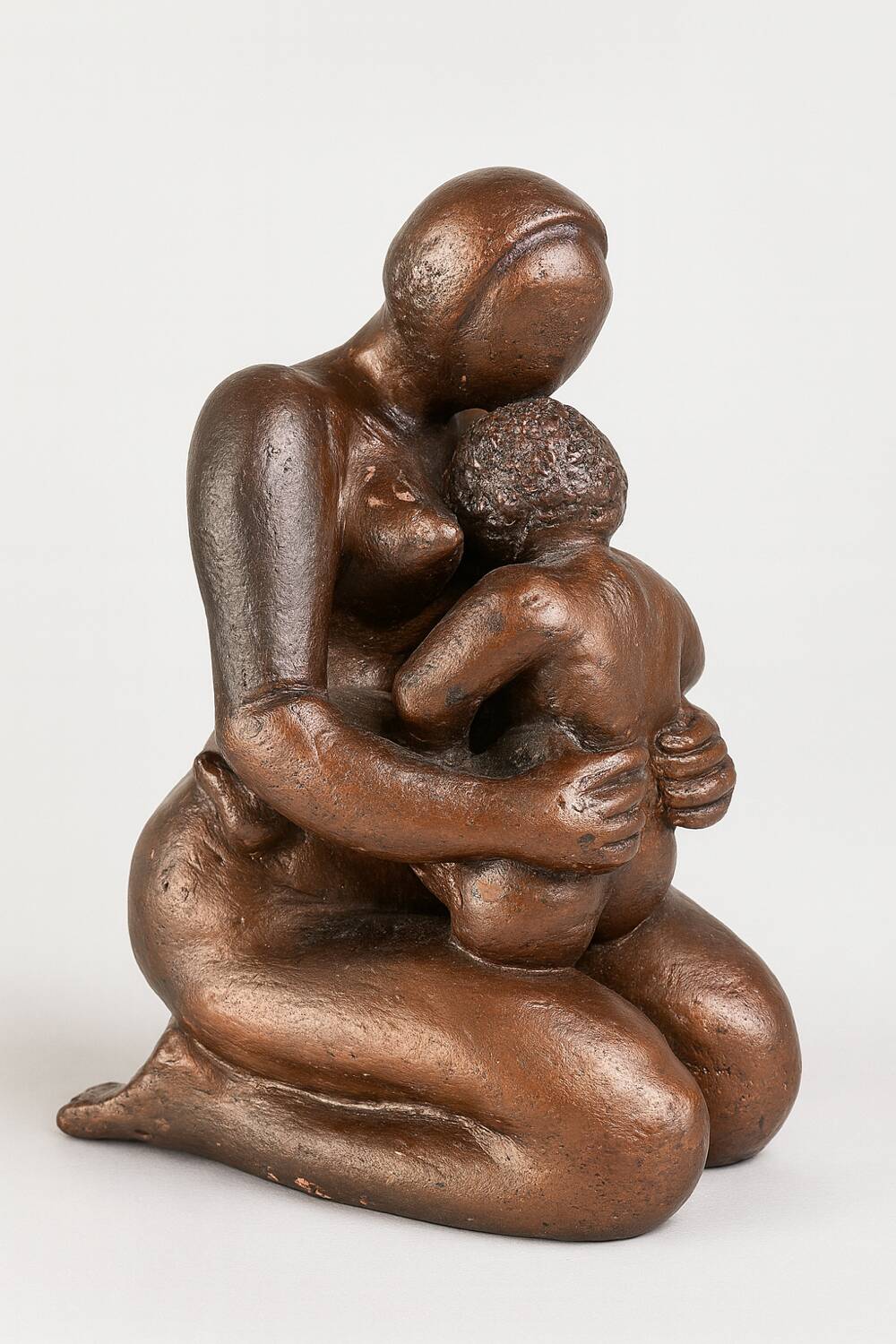 Signed maternity sculpture, patinated bronze terracotta, 1960s