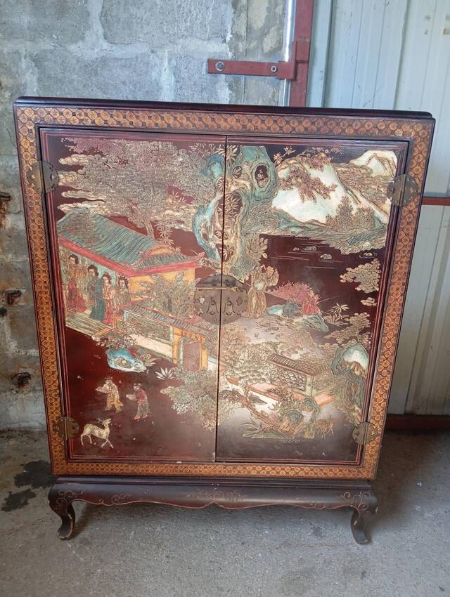 Cabinet de bar d'esprit chinois, années 1970