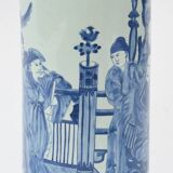 Chinese porcelain umbrella stand