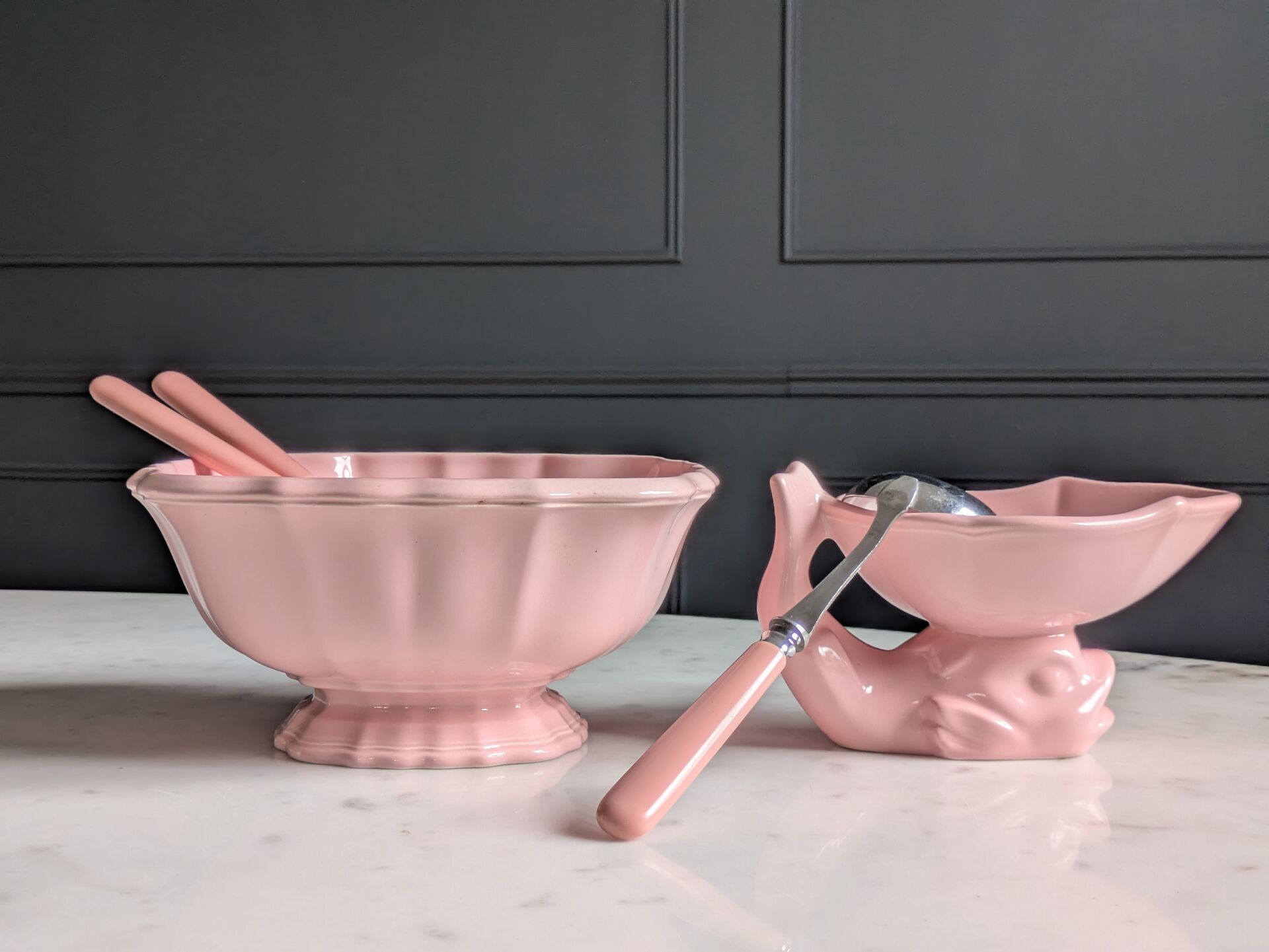 Vintage powder pink earthenware duo. Salins les Bains. 1950s.