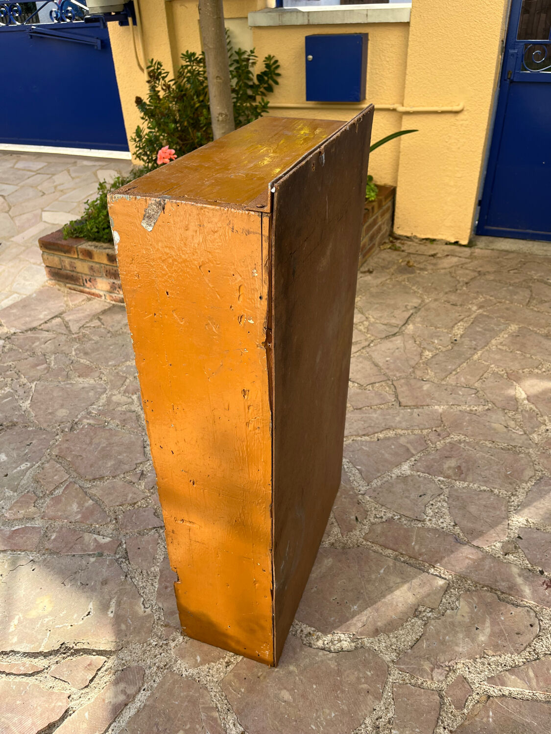 Industrial wooden drawer cabinet