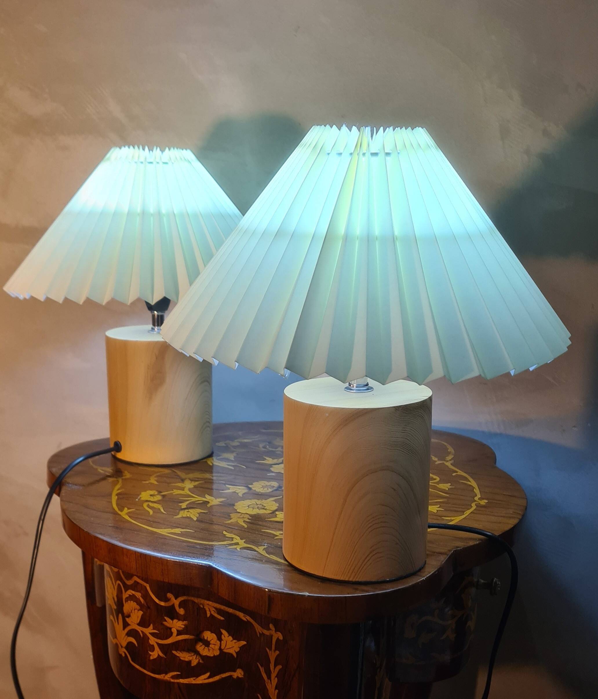 pair of bedside lamps solid wood Scandinavian design 31x25 electric change