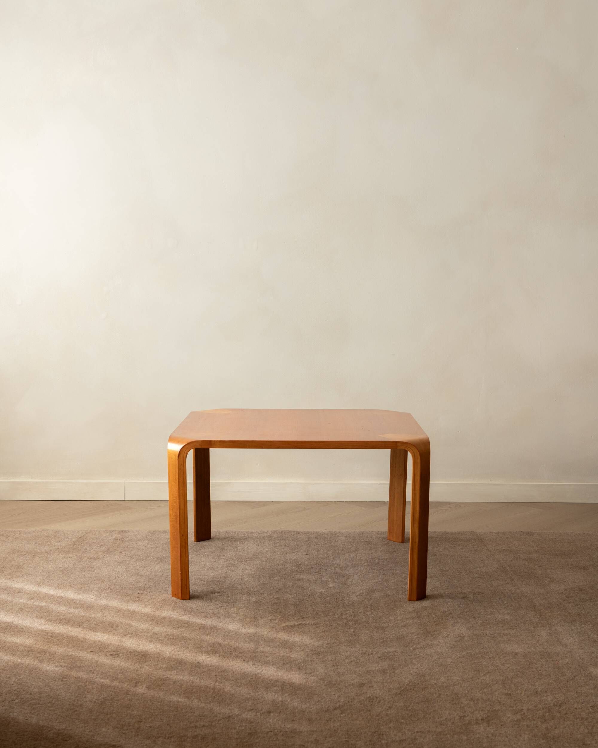 Curved Plywood Coffee Table T-2001 by Saburo Inui for Tendo Mokko, 1960s