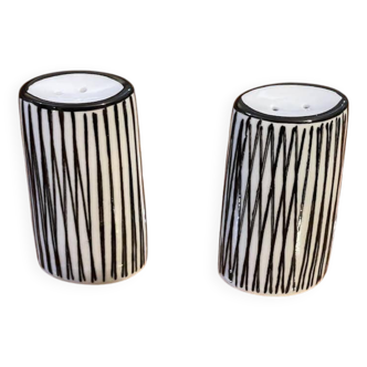 Ceramic salt shakers