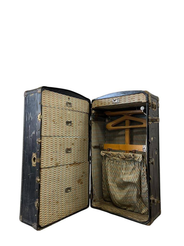 Vintage XL wardrobe/suitcase, Hall du Voyage Paris