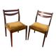 paire de chaises scandinaves