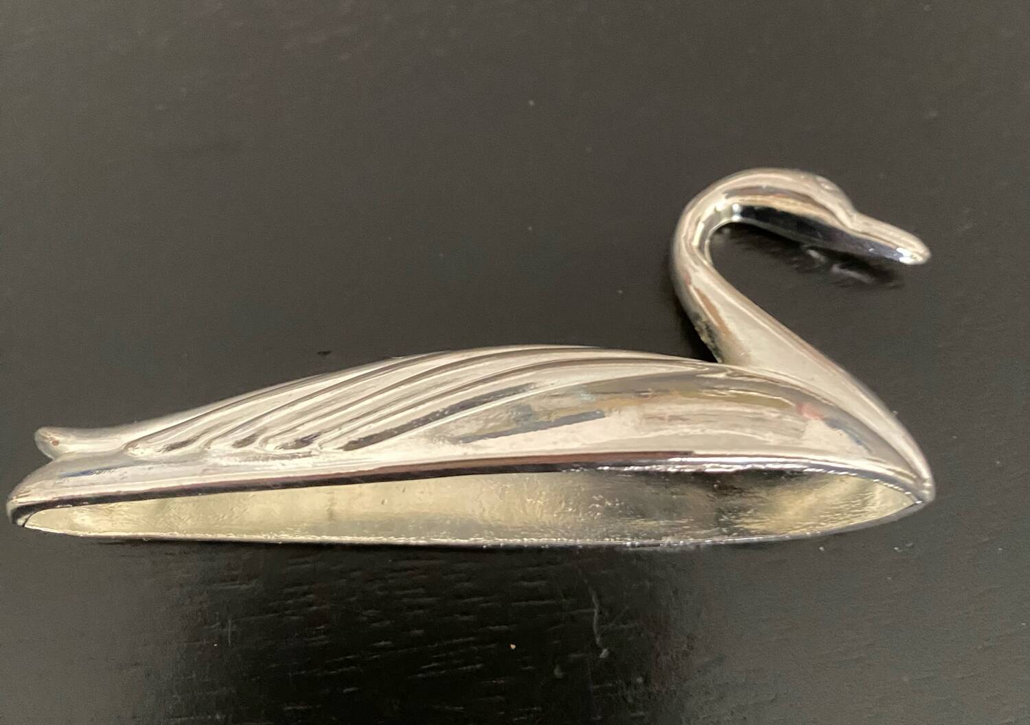 6 various animal knife holders in silver-colored metal