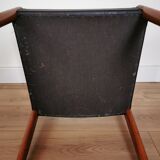 Suite of 4 Scandinavian style chairs
