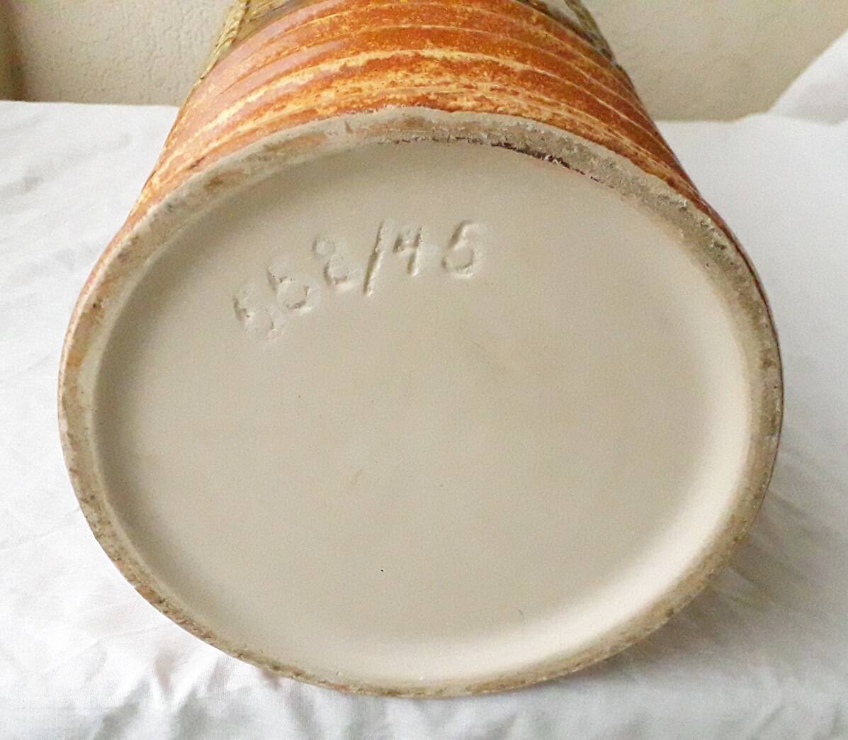 70s vase