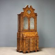 Antique trumeau in walnut and walnut burl, Italy, early 20th century.