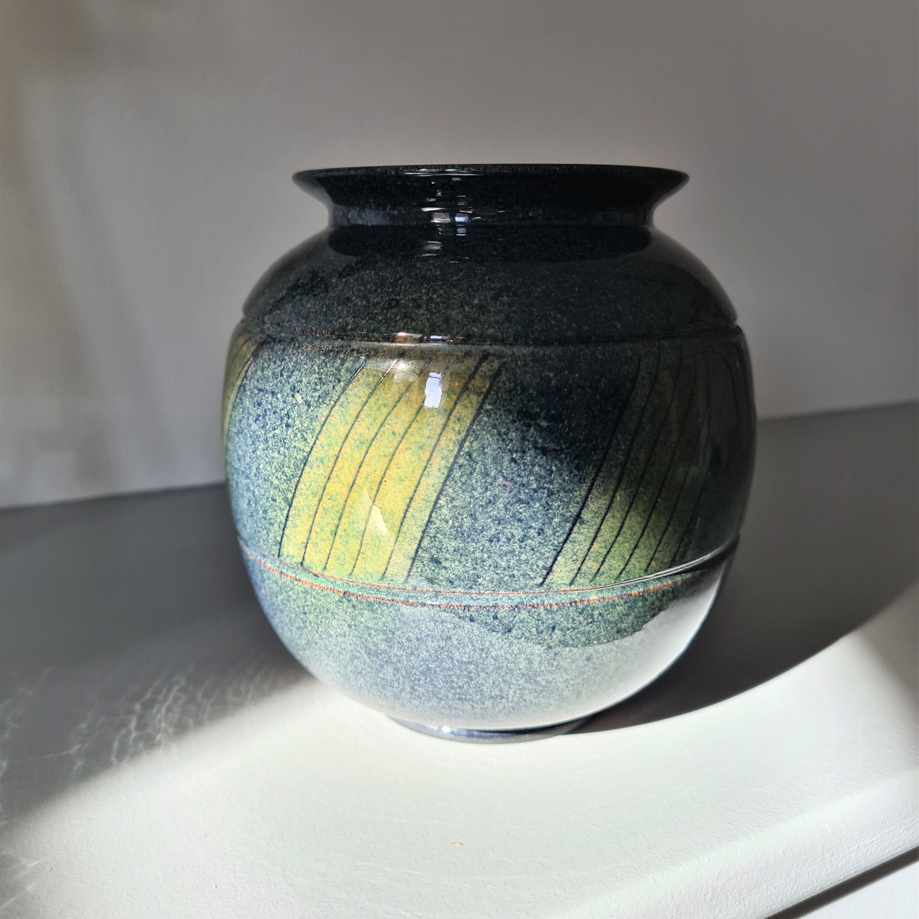 Art deco ball vase