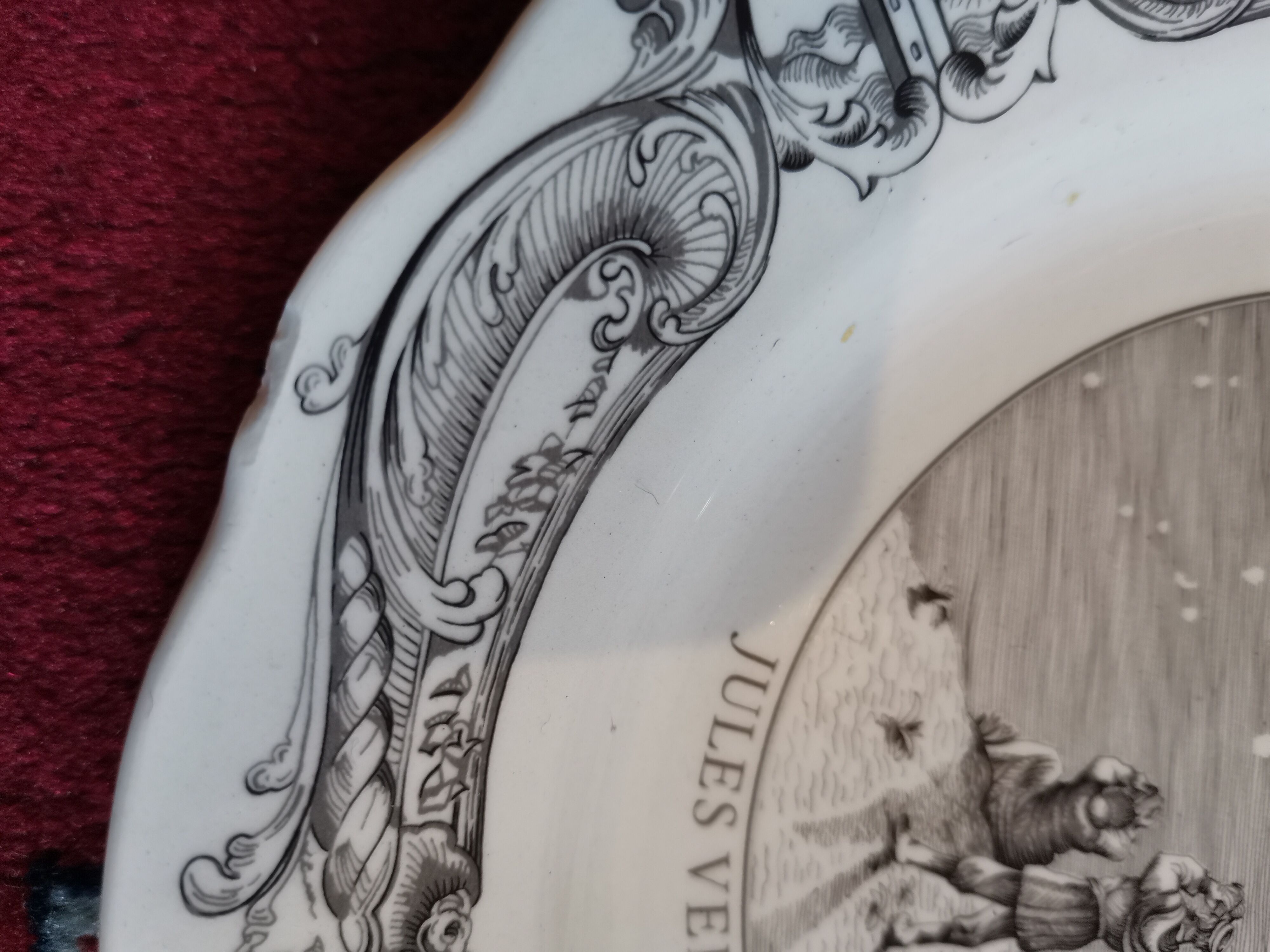 Plate Jules Verne, Michel l'Ormeraie, The land of furs