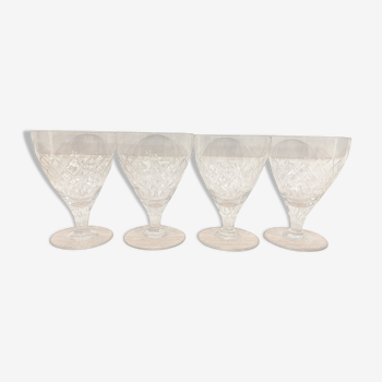Set of 4 wine glasses in cut glass