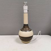 Beautiful table lamp in Ceramic, Danish and from the 1970-80s.