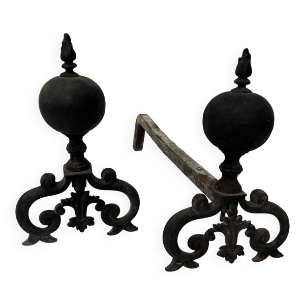 Paire de chenet de style Renaissance en bronze XIX siècle