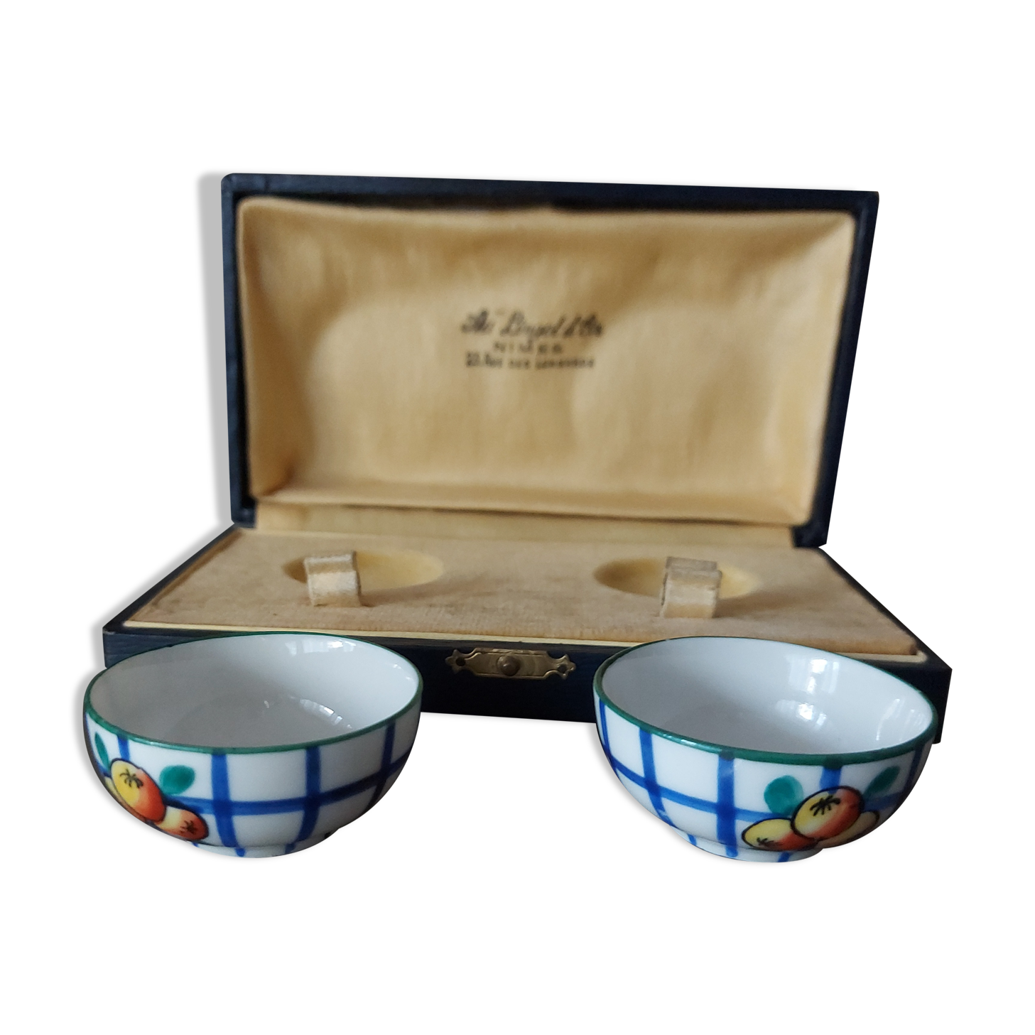 Saleron, pepper maker Limoges porcelain