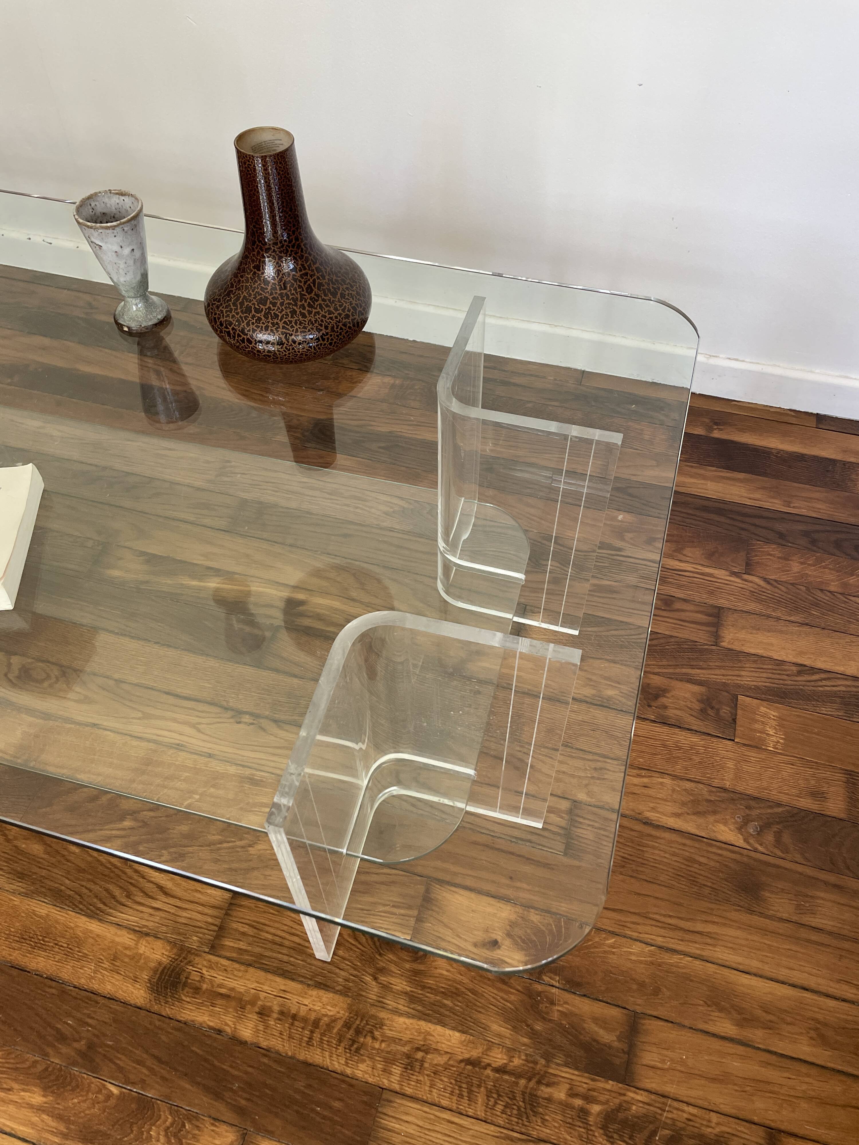 Table Basse en Verre et Plexi Vintage
