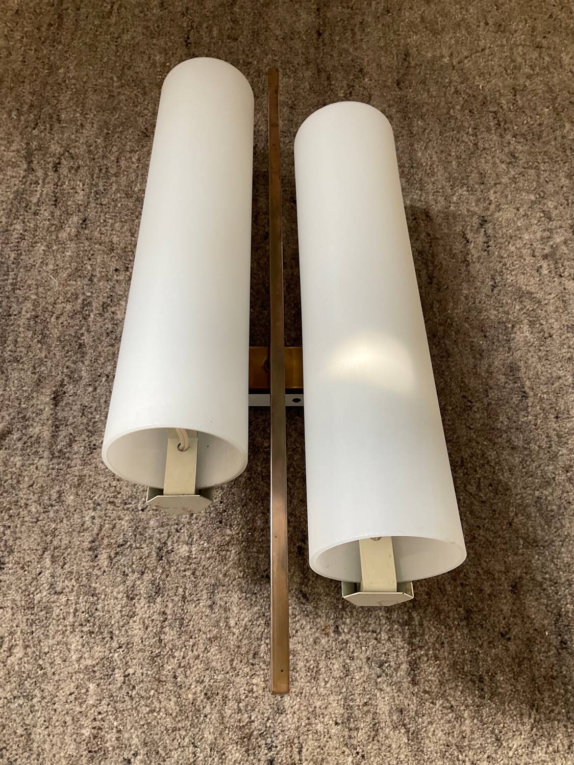 Maison Lunel wall light from the 60s in opaline and brass