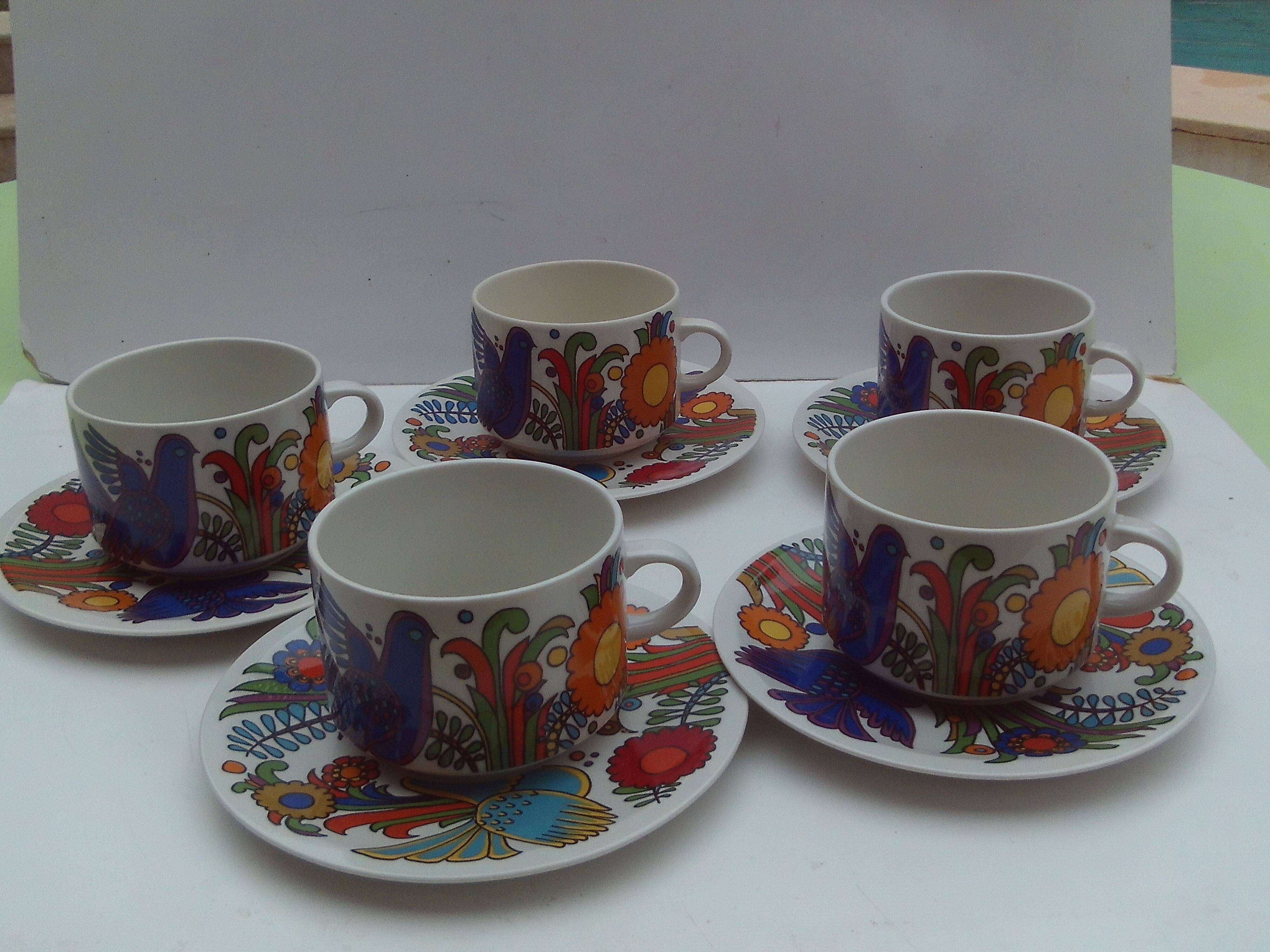 Acapulco teacup and saucer by Villeroy and Boch