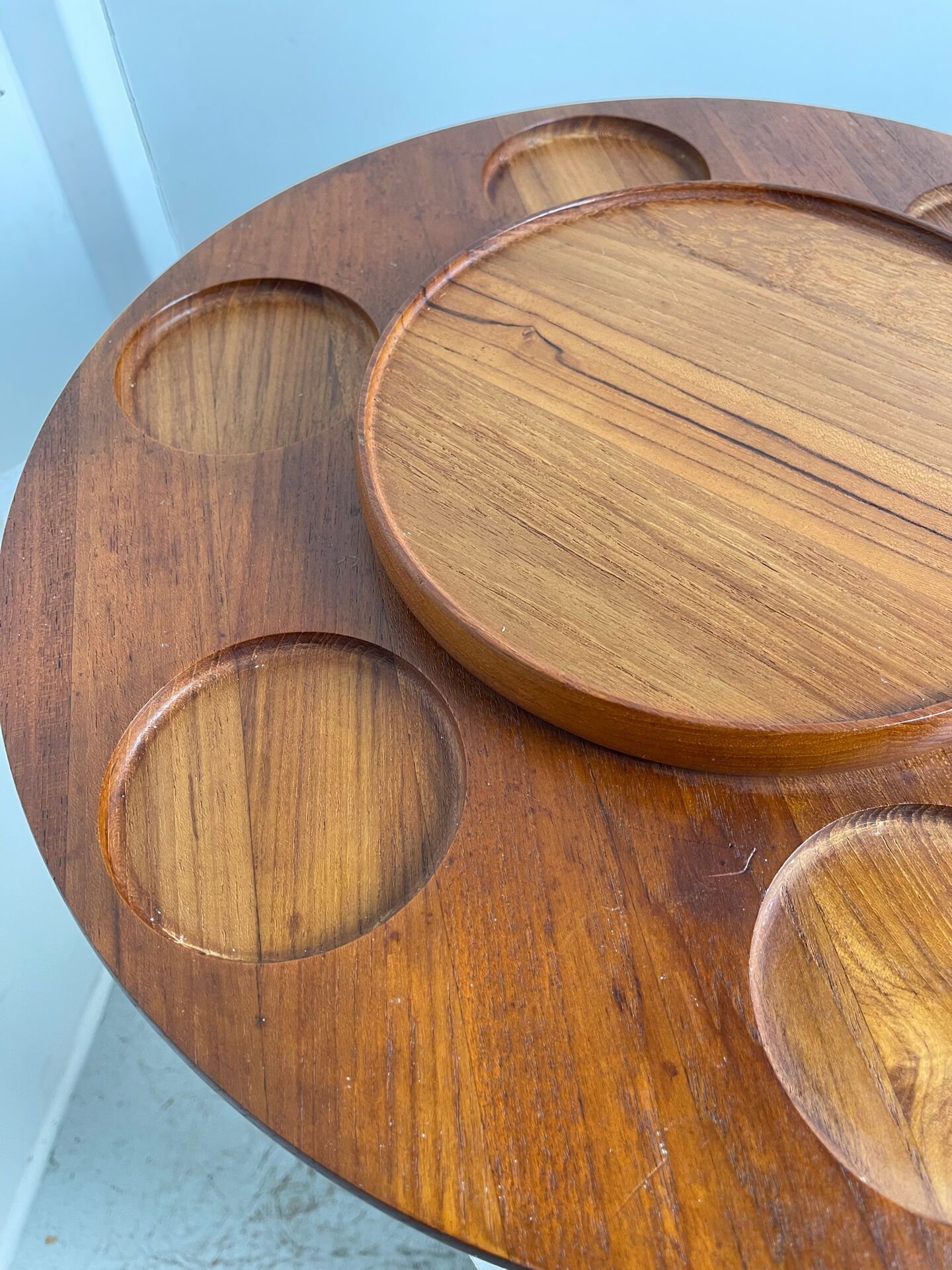 Teak rotating tray Denmark 1970