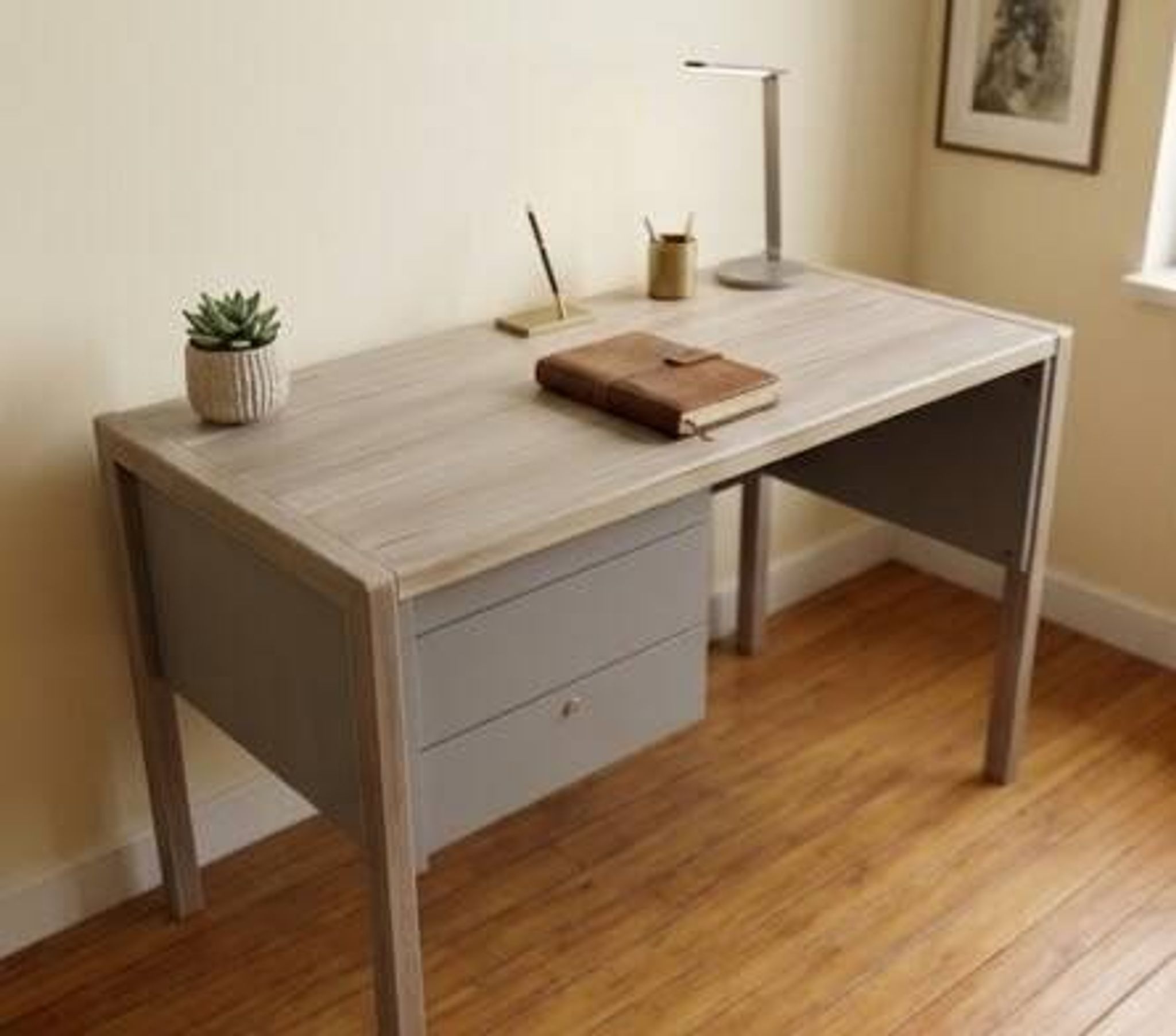 Bureau vintage