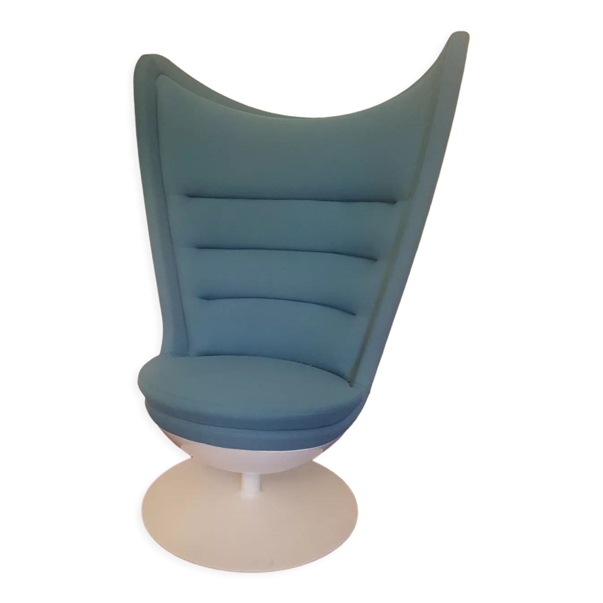 Badminton armchair by Javier Cunado