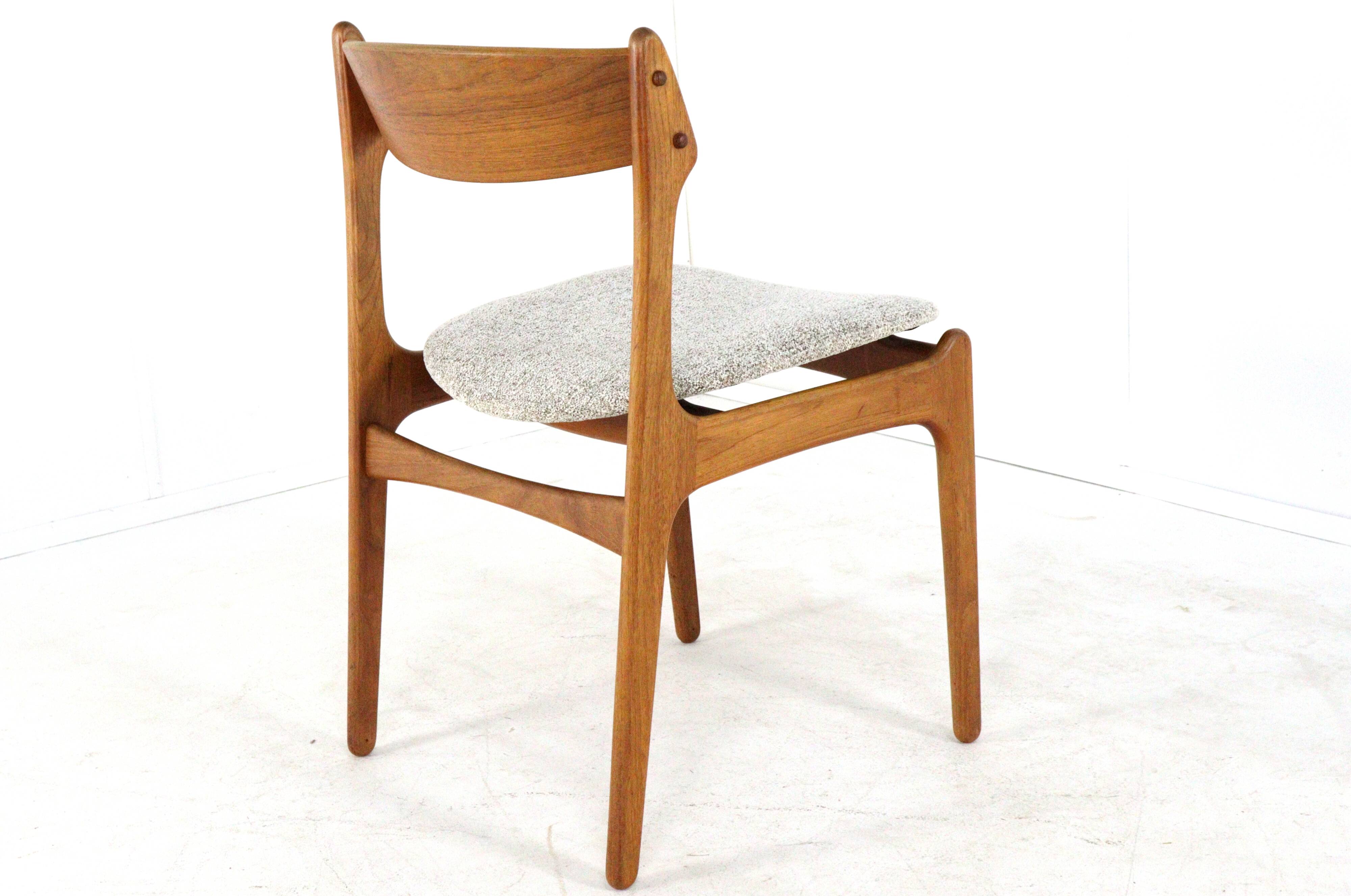 Erik Buch chairs for O.D. Møbler model 49 'Bjur' | several pieces in stock