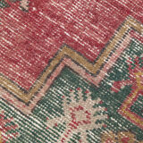 4x9 traditional hand-made vintage rug 284x134cm