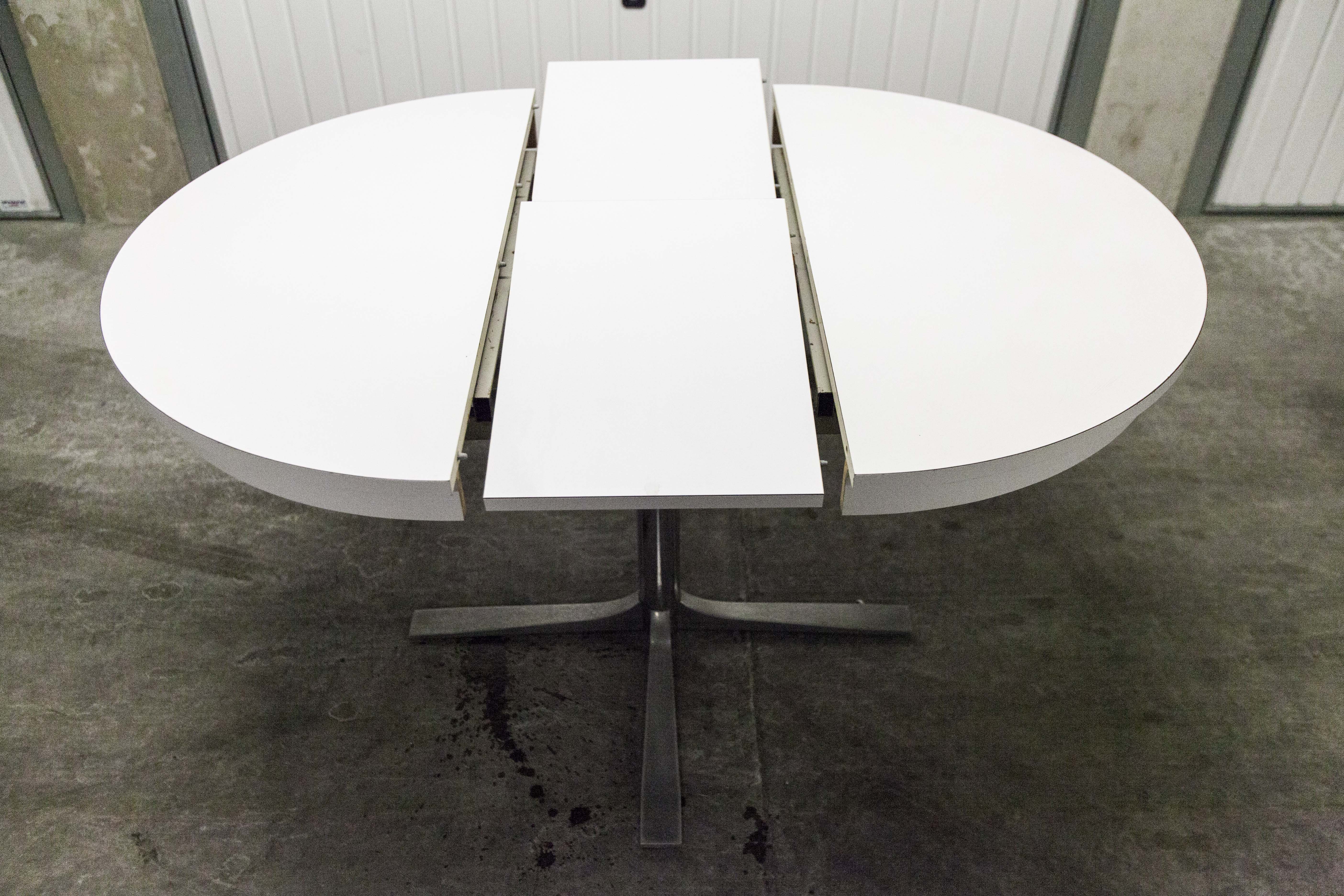 Round table convertible formica 70's central feet