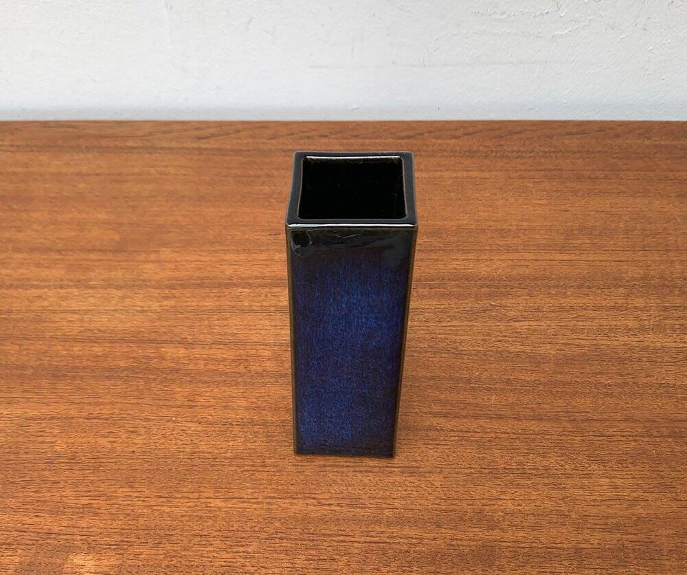 Vintage 1970s minimalist Japanese studio pottery vase from Tokoname.