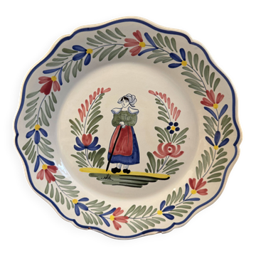 Quimper decorative plate