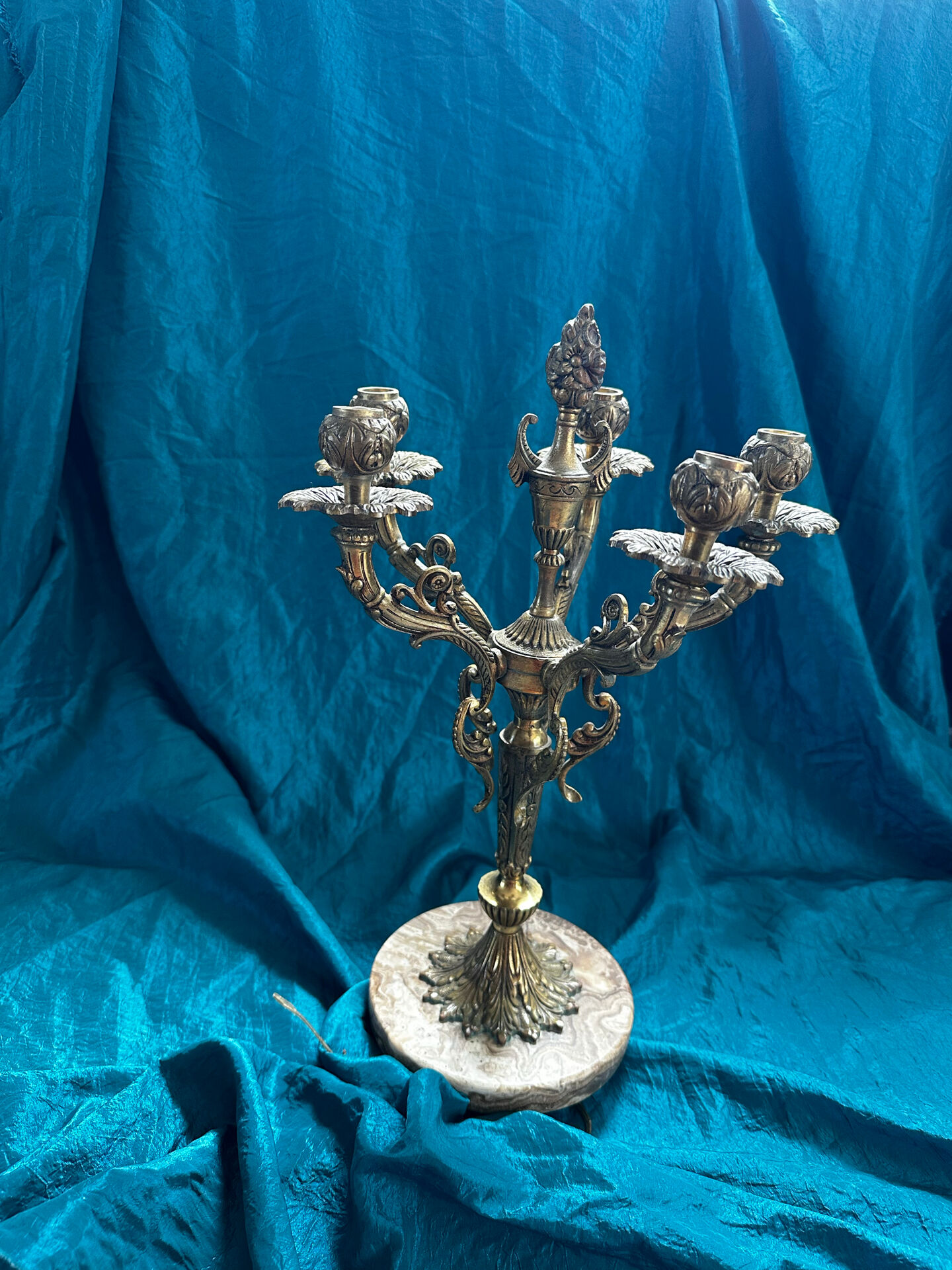 Superb rococo candelabrum. Louis XV, 5 lights. Electrified.