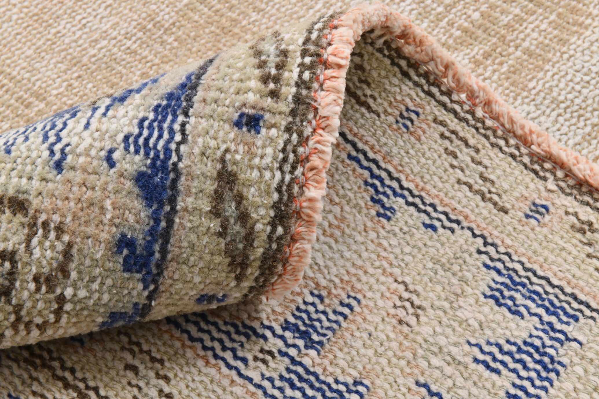 Madallion rug 225x321cm