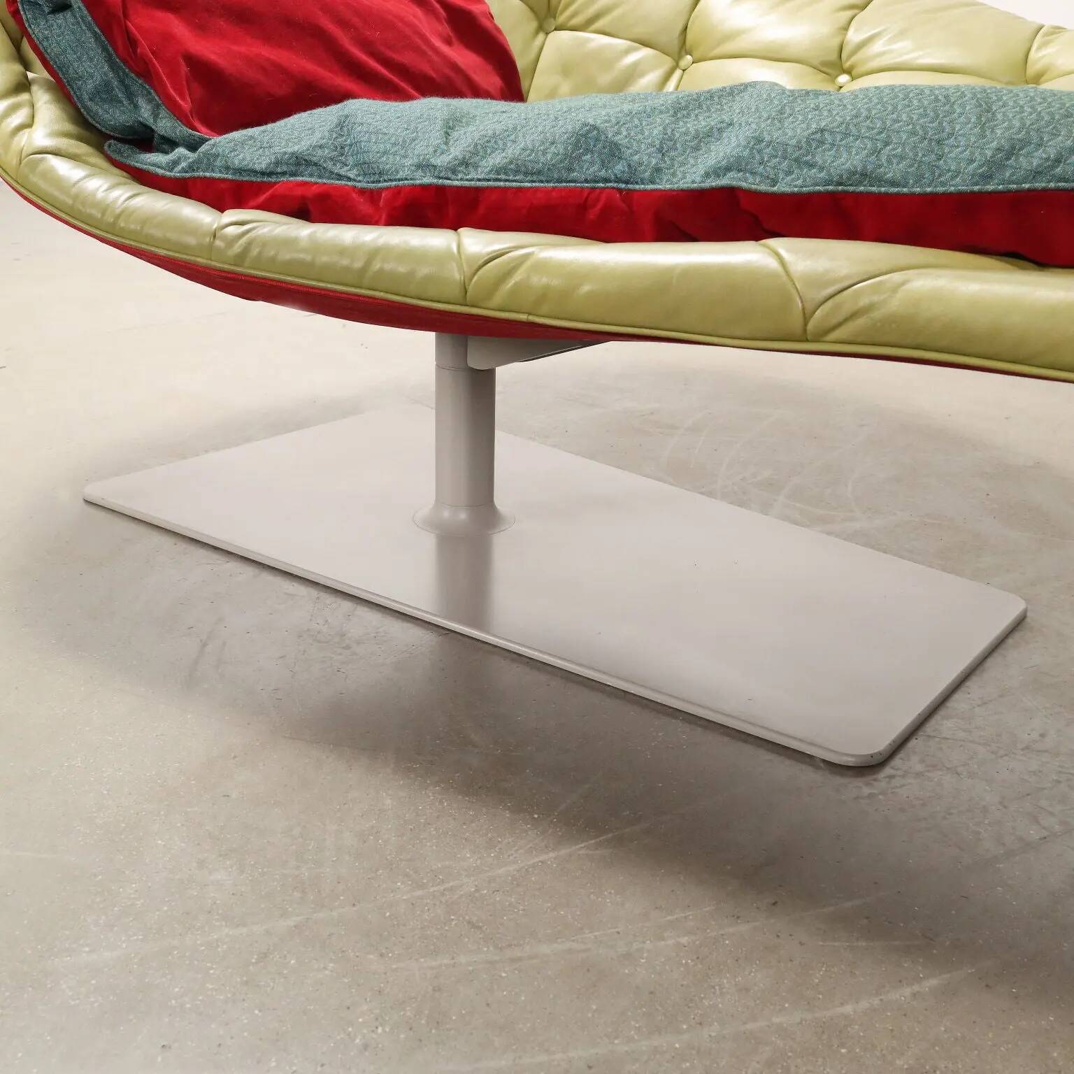 Moroso chaise longue Bohemian design by Patricia Urquiola from the 2000s.