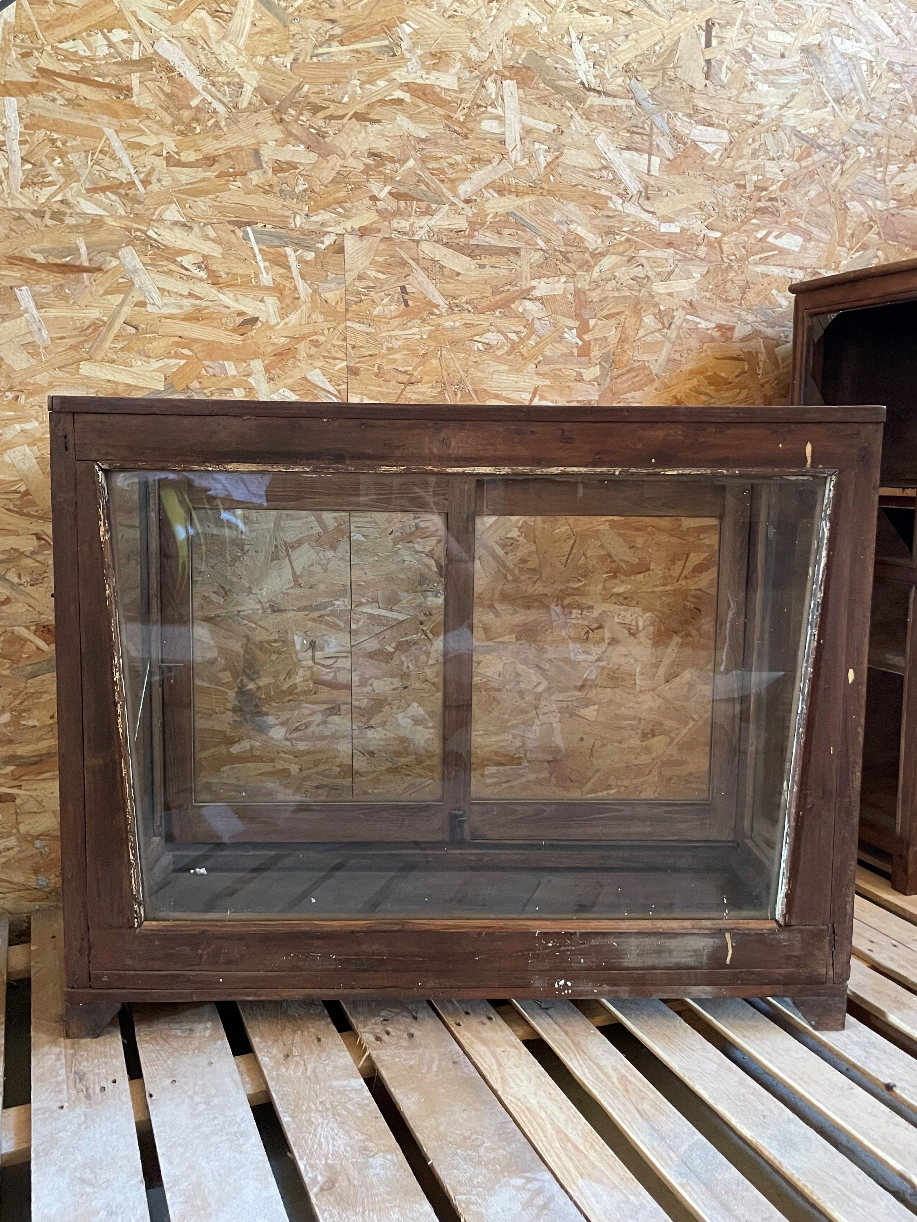 Vitrine en Teck