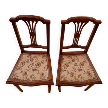 Restored pair of Louis XVI chairs – openwork backrest, solid wood