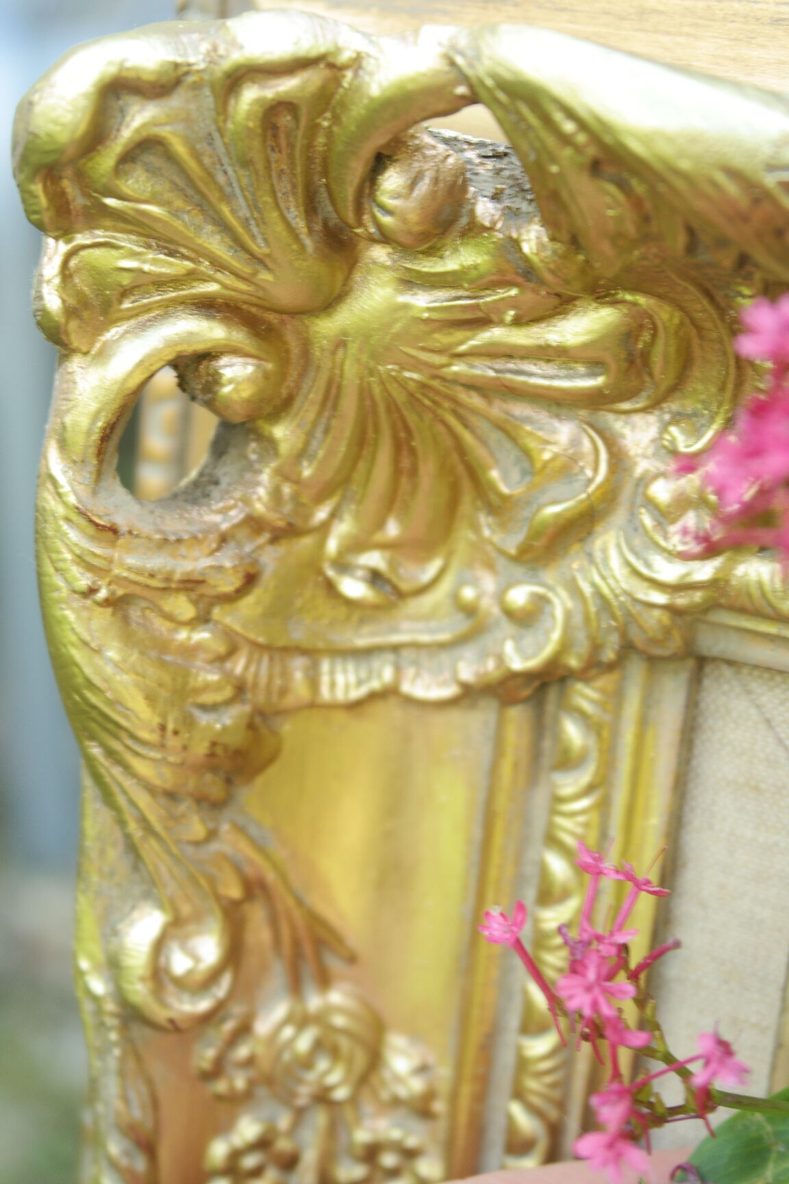 Cadre Montparnasse doré style Louis XV 109 x 63
